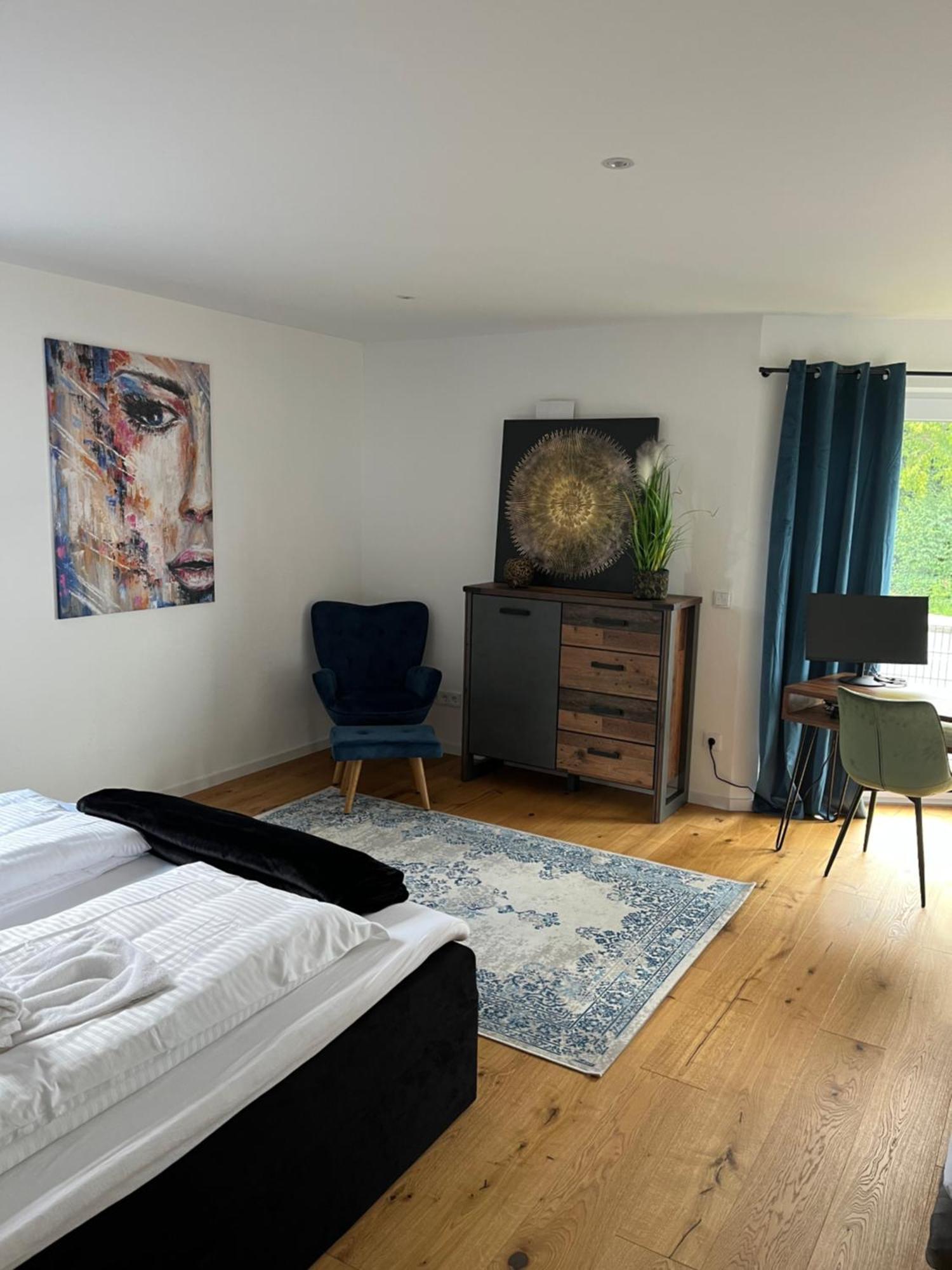 Ferienwohnung Uniqe I 90Qm I Terrasse Rosenheim Exterior foto