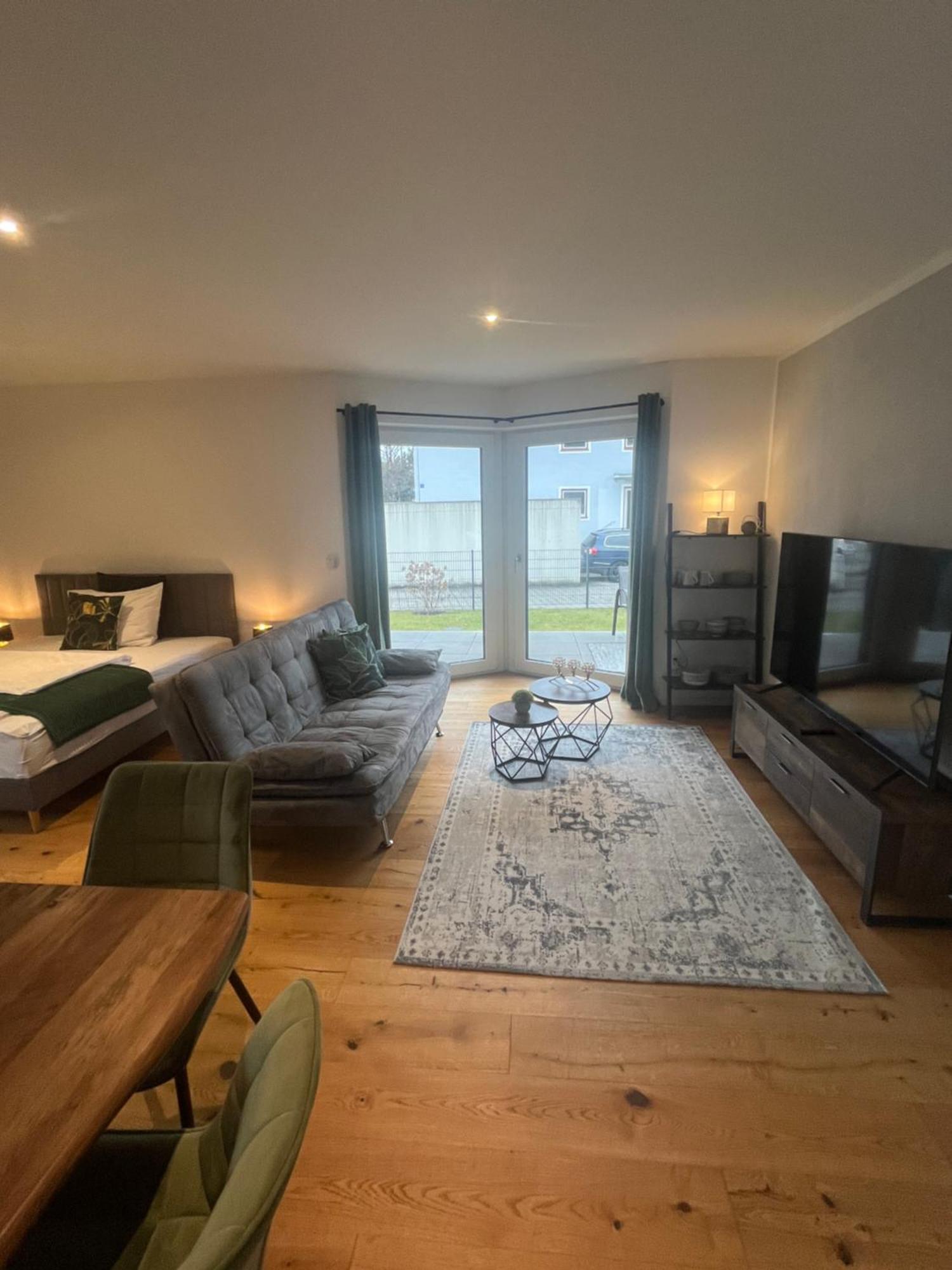 Ferienwohnung Uniqe I 90Qm I Terrasse Rosenheim Exterior foto